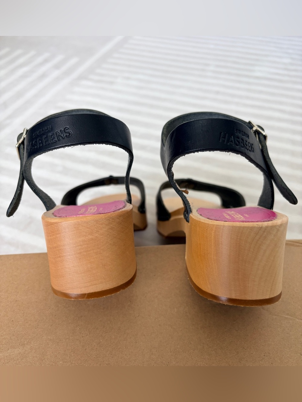 NWOT Swedish Hasbeens ‘Tina’ Sandal in Black (Retail $360) - Picture 3 of 5